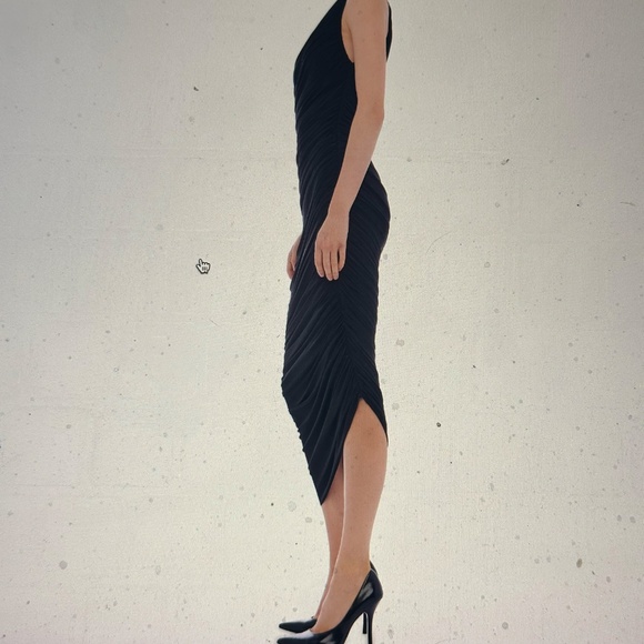 Norma Kamali Diana gown dress maxi BLACK one shoulder ruched sz S - Picture 3 of 5